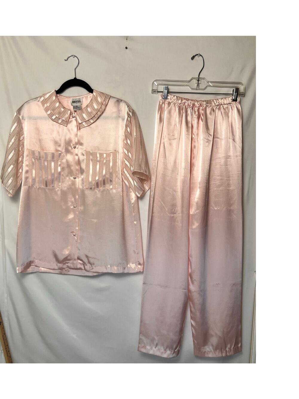 Vintage Leslie Fay Intimates  Women's Size Small Pink Pajama Set Sleepwear